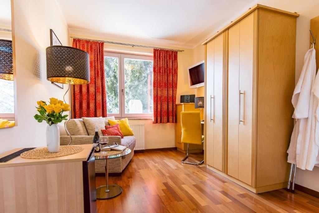 Das Moser - Hotel Garni Am See (Adults Only) Villach Zewnętrze zdjęcie